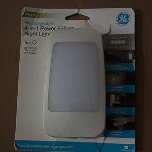 GE Rechargeable 4-in-1 Power Failure Night Light - White